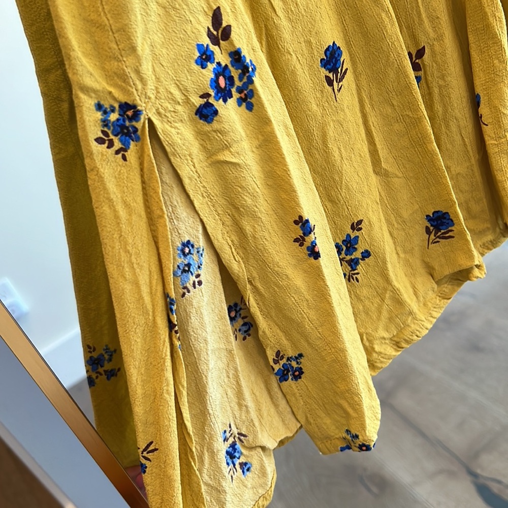 Faithfull The Brand Summer Midi Dress, size 6 - Picture 5 of 6